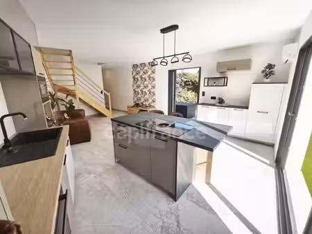 herault (34)  à vendre maison contemporaine p4 de 85 m2  terrain 200 m2  garage  secteur c