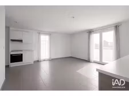 appartement à salon-de-provence (13300)