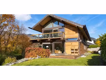 maison contemporaine avec piscine et jardin divonne-les-bains (01)