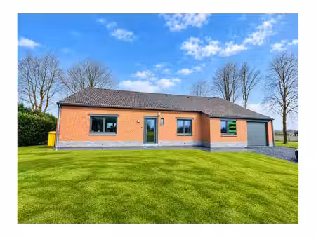 bungalow à louer à avenue de vagney 40 ouffet (vbe78762)