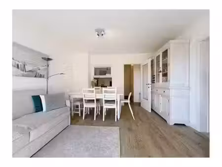 appartement à louer à gaston lejeunestraat 17 coxyde (rbx16122)