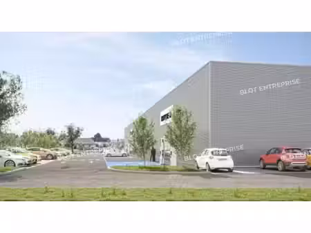 location commerce morlaix 29600 400m²