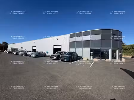 location local d’activités orléans 45100 1398m²