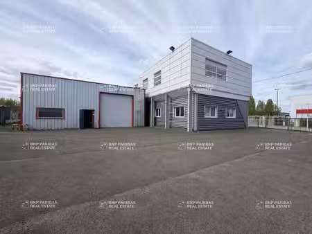 location local d’activités saint-jean-de-braye 45800 820m²