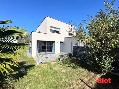 maison 3 chambres et garage à vendre à bruz