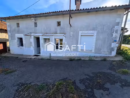 ancienne ferme avec 2 maisons + nombreuses dépendances