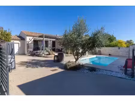 maison de plain pied dans résidence l isle sur la sorgue
