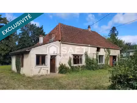 longère de 76 m² à rénover sur 800 m² de terrain