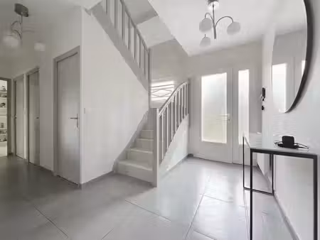 maison familiale 5 chambres 130 m2