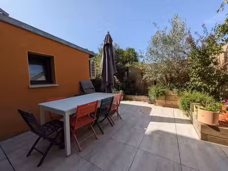maison de ville à vendre