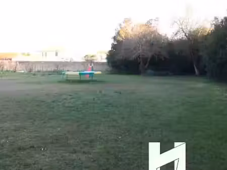 vente terrain 1346 m² à loix (17111)  1 470 000 €