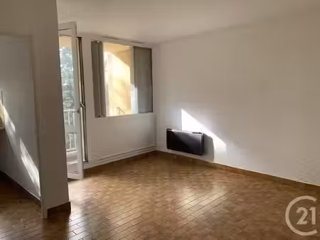appartement f1 à louer - 1 pièce - 27 50 m2 - bagnols sur ceze - 30 - languedoc-roussillon