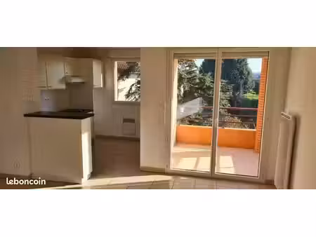 appartement t3 avec 2 parkings