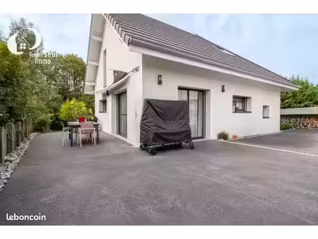 maison 5 pièces 157 m²