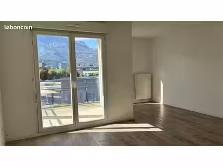 appartement 4 pièces 74 m²