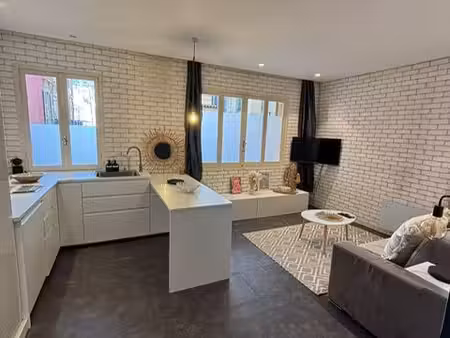 studio 1 pièce 24 m²