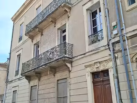 appartement bourgeois 5 pièces avec balcons et cave nîmes gare esplanade quartier pradier