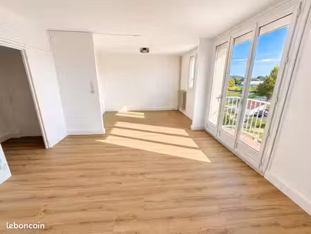appartement 4 pièces 63 m²