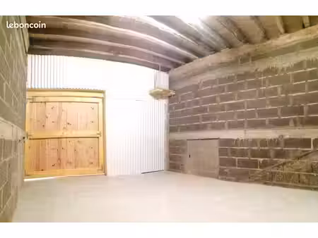 box de stockage / garage