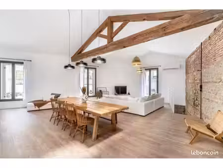 maison ancienne rénovée à 500m du castillet