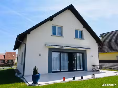 maison 5 pièces avec grand jardin location longue durée