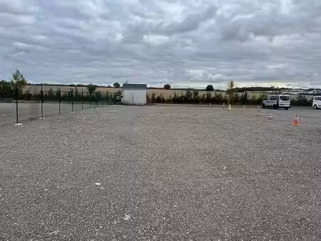 terrain privé 1000m2