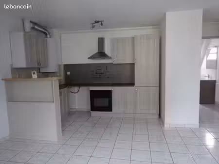 appartement 3 pièces 46 m²