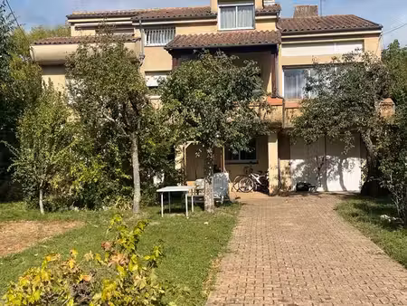maison à louer  meublée avec jardin près du ly
