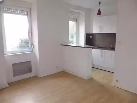 location appartement 2 pièces 35 m² à saint-denis (93200)  800 €