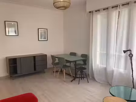 location meublée appartement 2 pièces 45.03 m² à nice (06000)  875 €