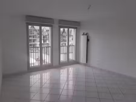 location appartement 3 pièces 63.77 m² à pont-l'eveque (14130)  895 €