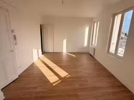 location appartement 3 pièces 67.65 m² à le havre (76600)  1 020 €