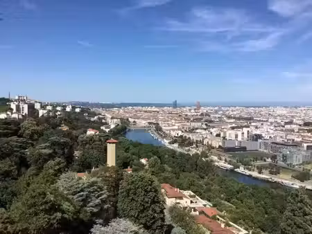 location appartement 3 pièces 74.79 m² à sainte-foy-lès-lyon (69110)  1 400 €
