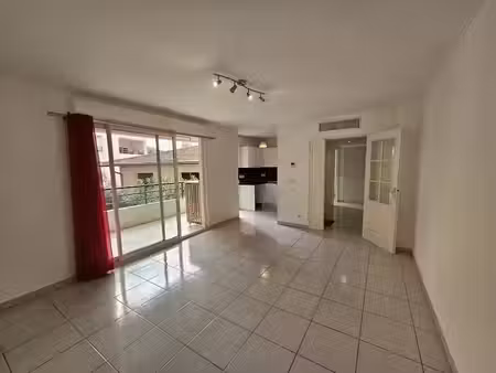 location appartement 2 pièces 44.57 m² à beausoleil (06240)  1 470 €
