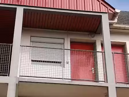 location meublée appartement 1 pièce 11 m² à chambray-les-tours (37170)  380 €