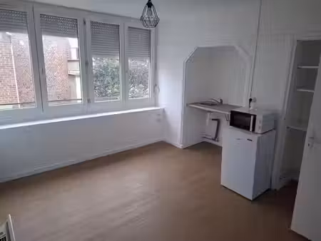 location meublée appartement 1 pièce 15 m² à lens (62300)  455 €