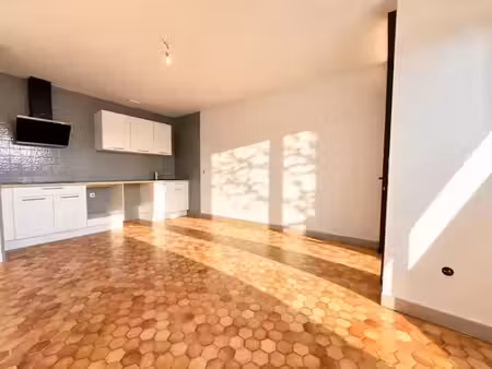 location appartement 2 pièces 37.67 m² à montrabé (31850)  659 €