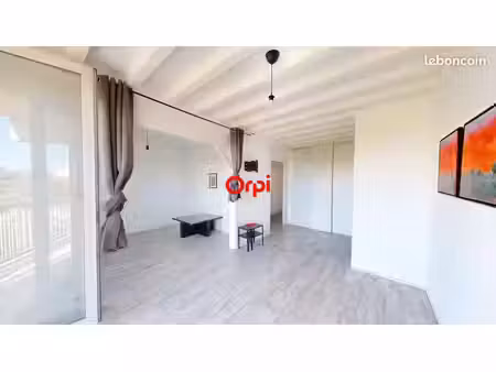 appartement 5 pièces 79 m²