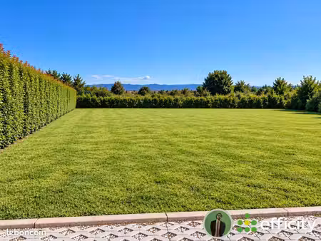 terrain 531 m² genas