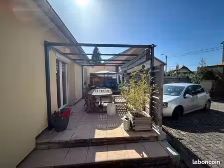 maison 6 pièces 100 m²