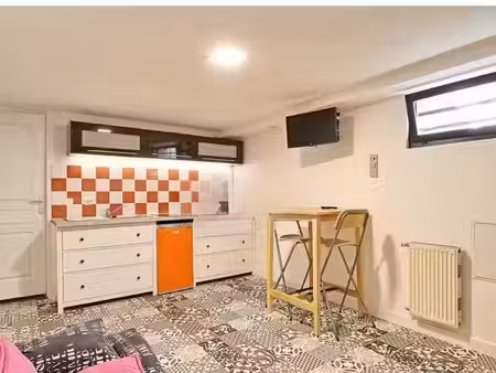 location meublée appartement 1 pièce 25 m² à ris-orangis (91130)  550 €