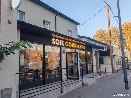 restaurant carré de soie - terrasse 250m² - emplacement premium