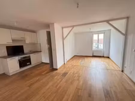 location appartement 2 pièces 47.92 m² à crezancy (02650)  593 €