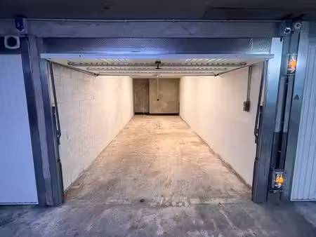 box fermé double - 27m2