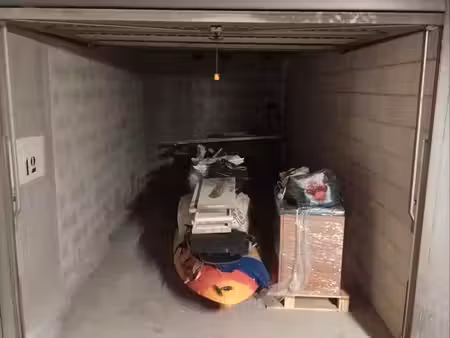 vend garage fermé