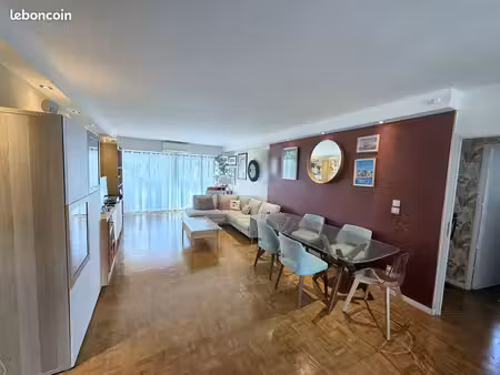 t4 97 m² balcon 13 m² – lodi / castellane – marseille 6e
