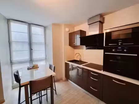 location appartement 3 pièces 70 m² à albi (81000)  750 €