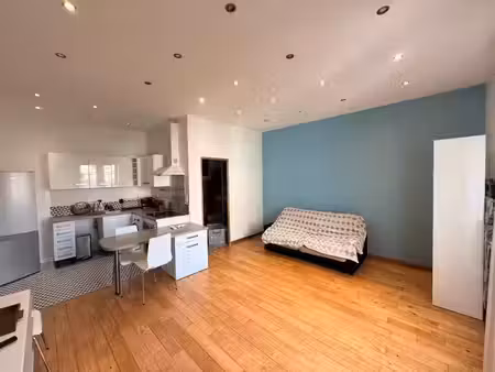 location appartement 1 pièce 43.46 m² à nice (06000)  1 180 €