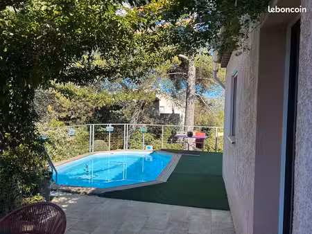 villa avec piscine – dpe a – aubagne –de plain pied