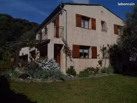 maison 5 pièces 135 m²